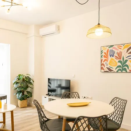 Dos Aceras Apartment Malaga
